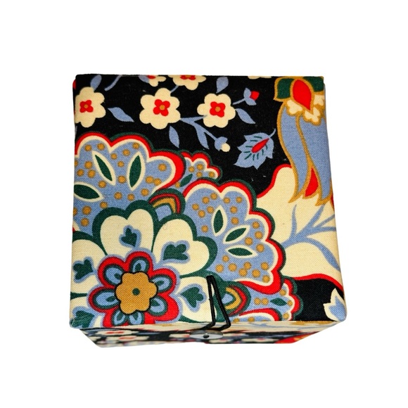 Vera Bradley Versailles Christmas Glass Ornament 2010 with Keepsake Gift Box - Picture 5 of 11